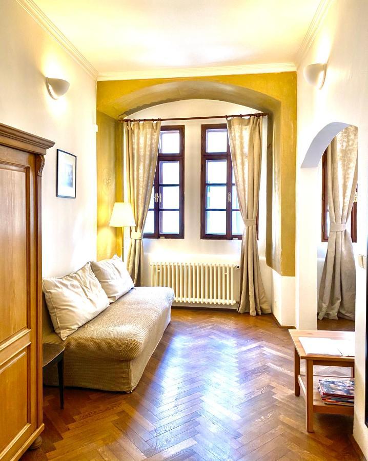 Nerudova 36 * Praag